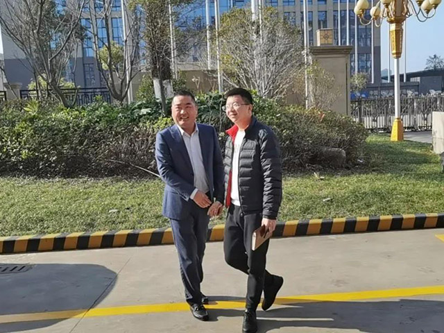 新春伊始，，龙湾区空港管委会向导率队莅临集团走访慰问